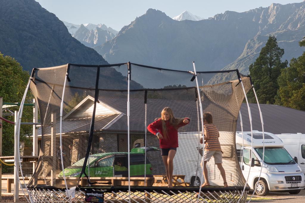 Fox Glacier Top 10 Holiday Park & Motels Exterior foto