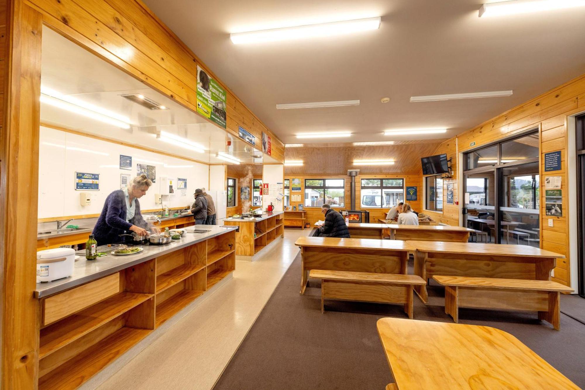 Fox Glacier Top 10 Holiday Park & Motels Exterior foto