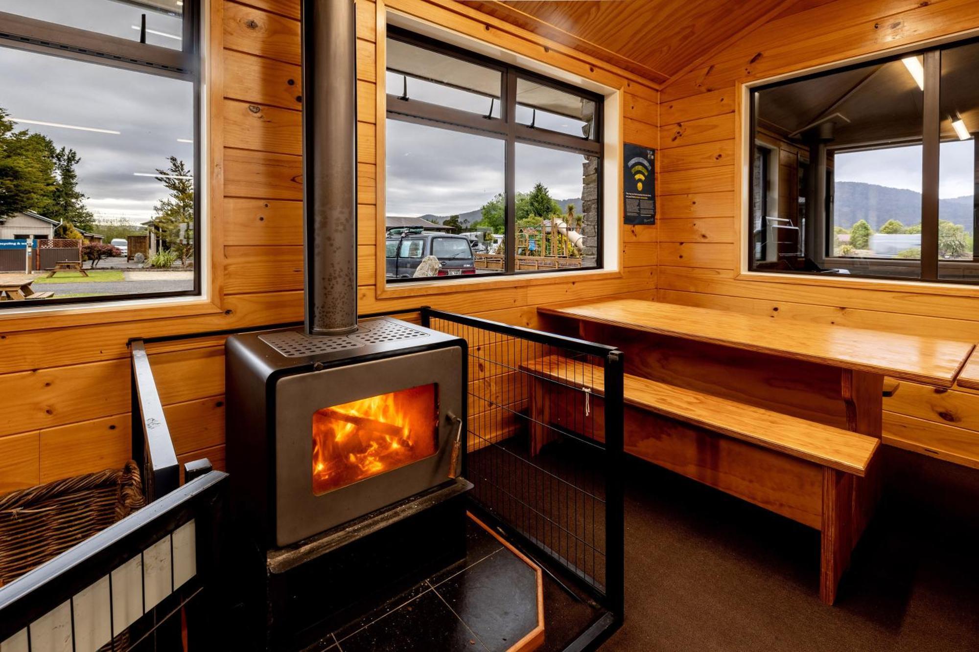 Fox Glacier Top 10 Holiday Park & Motels Exterior foto